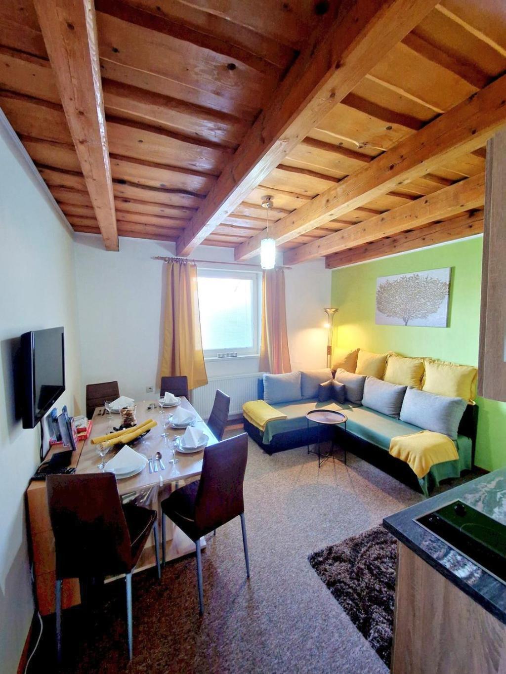 Apartman Erika - Bešeňová Dış mekan fotoğraf